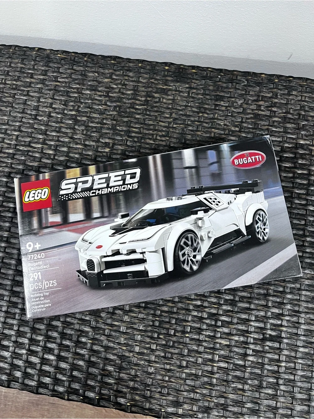 LEGO Speed Champions Bugatti Centodieci - White and Black